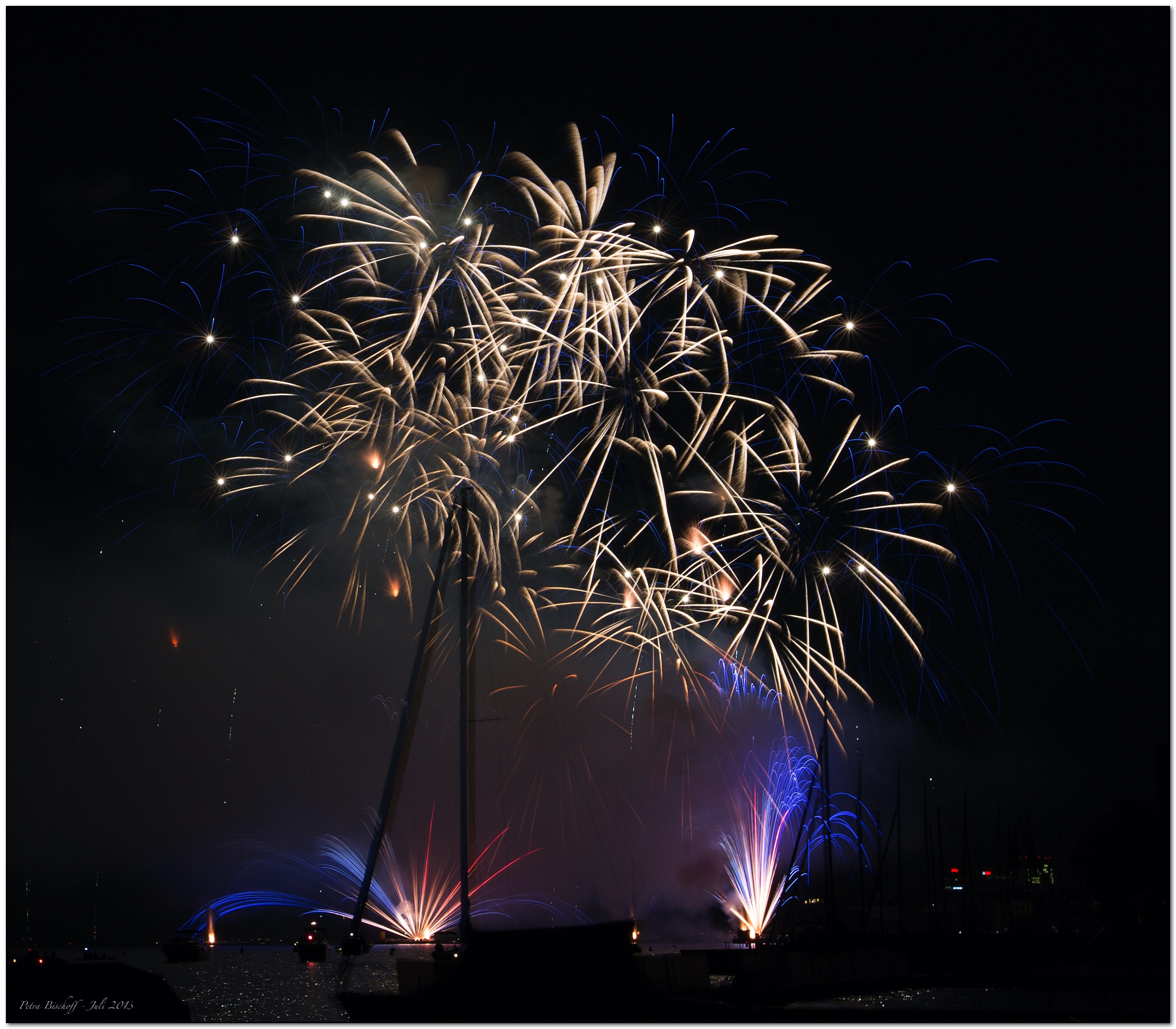 &copy; Petra Bischoff