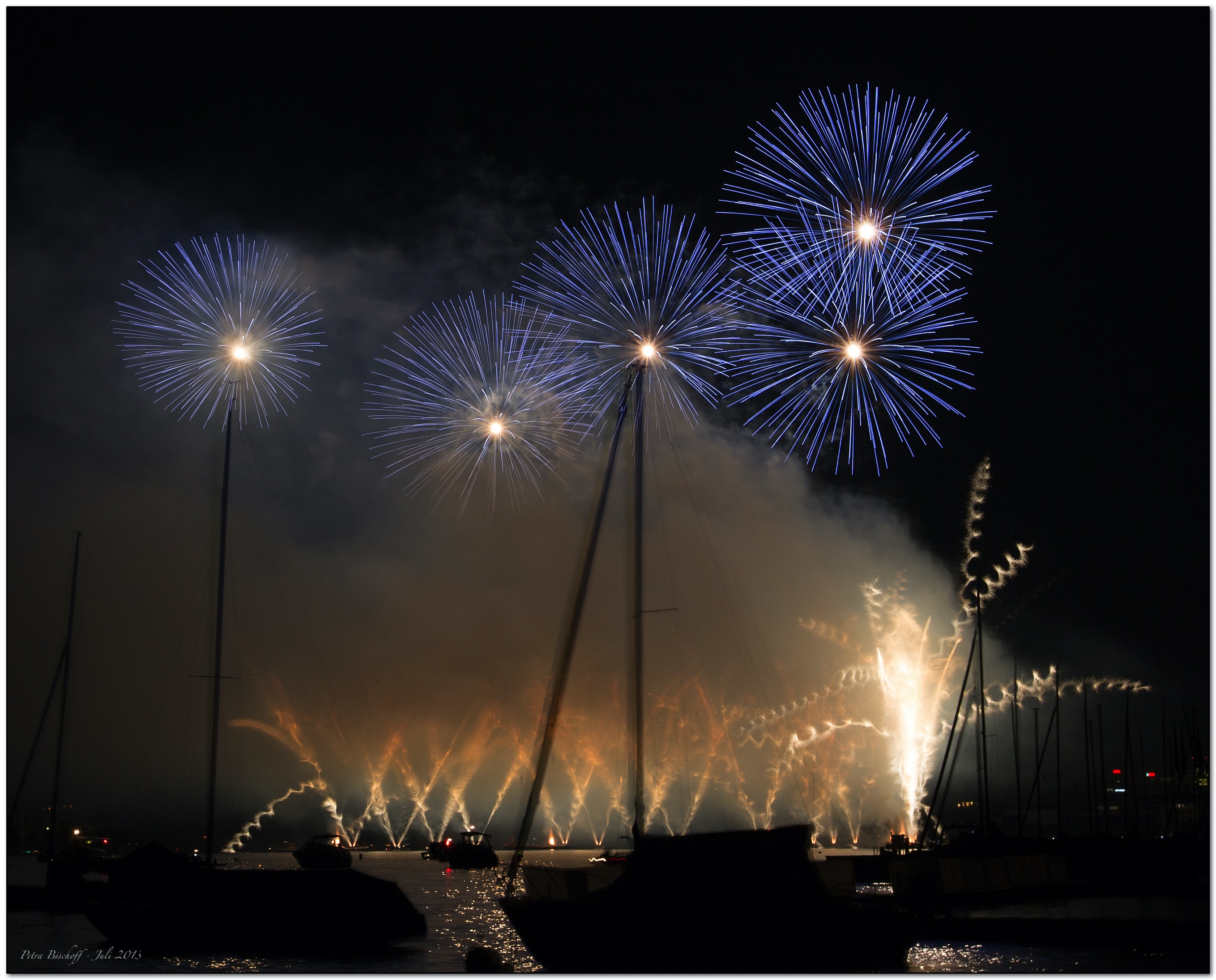 &copy; Petra Bischoff