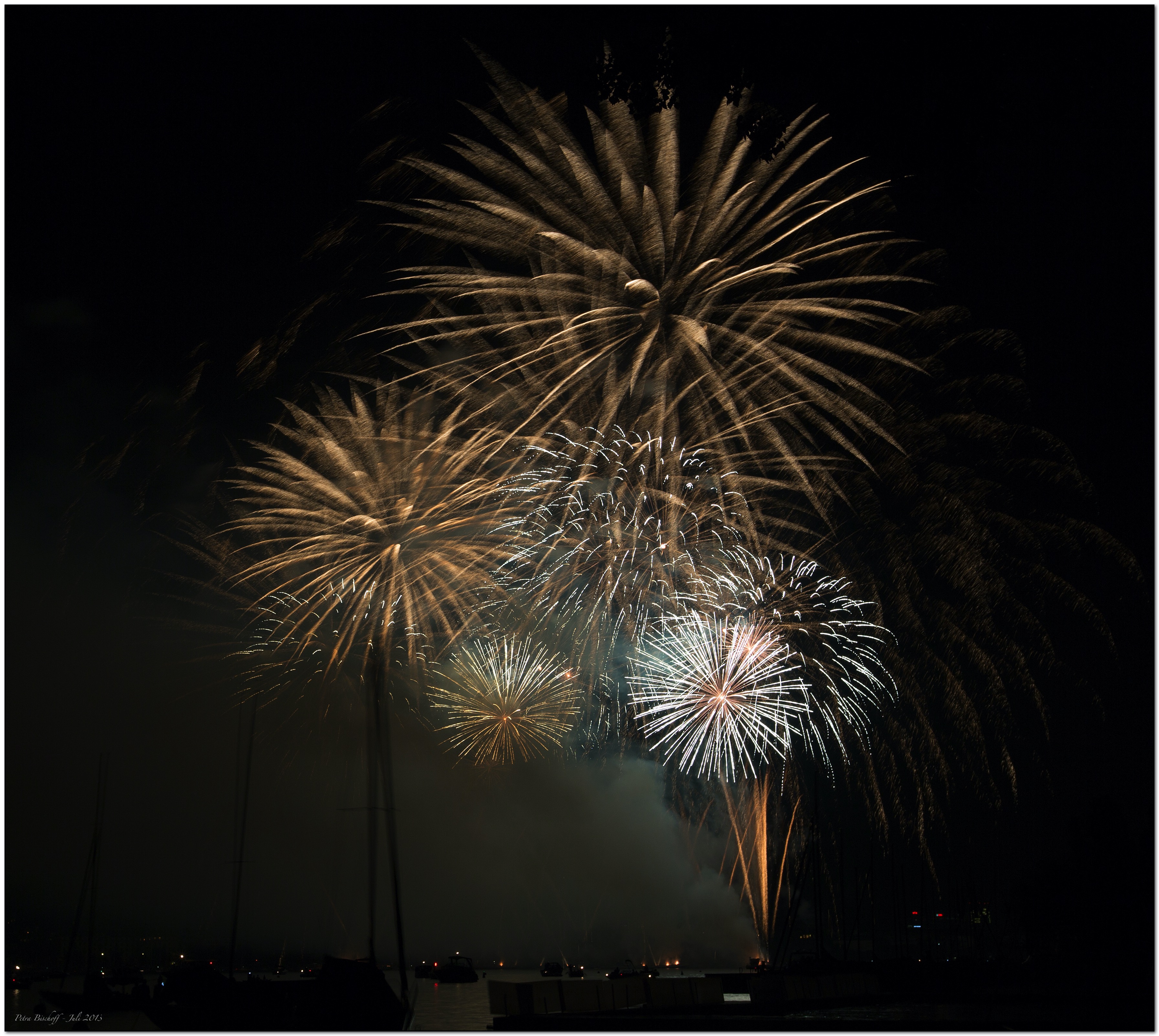 &copy; Petra Bischoff