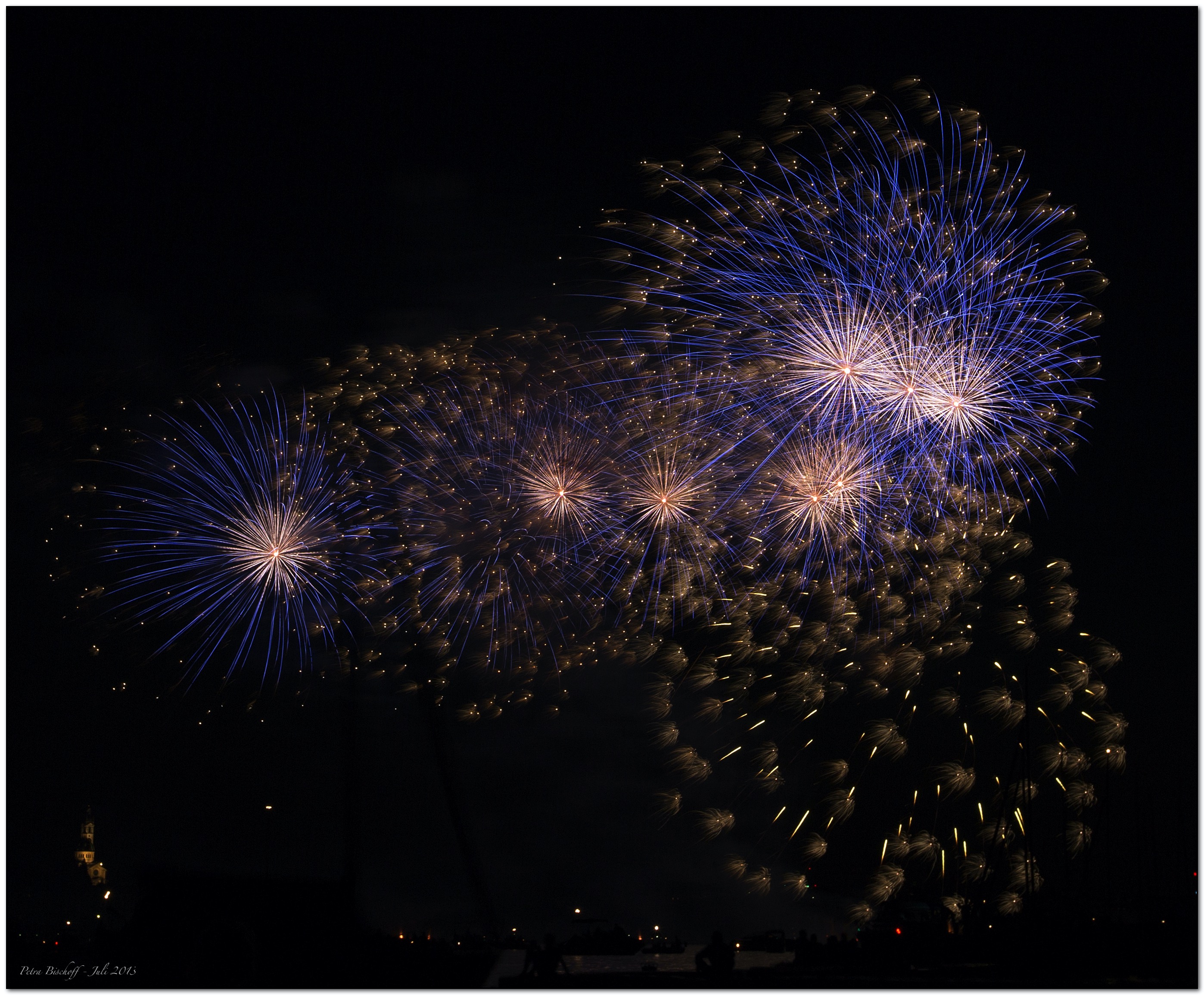 &copy; Petra Bischoff