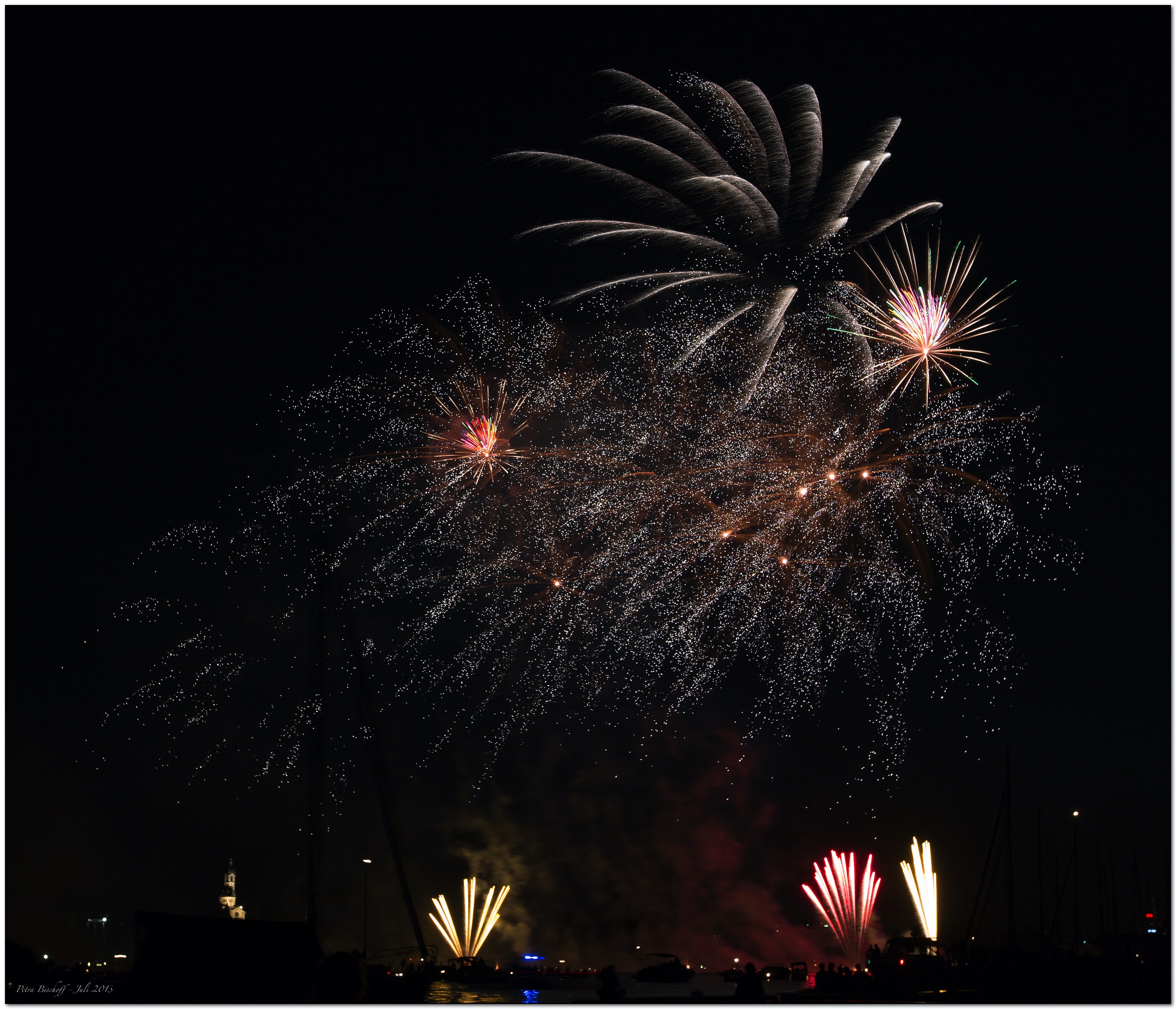 &copy; Petra Bischoff