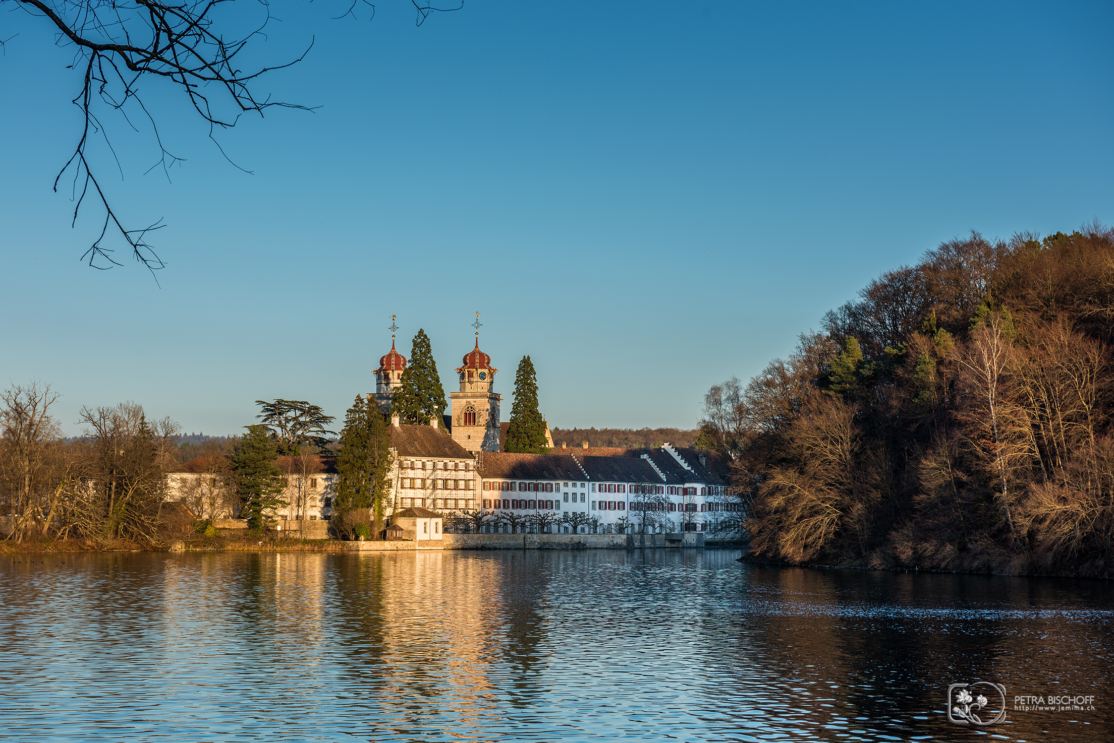 &copy; Petra Bischoff