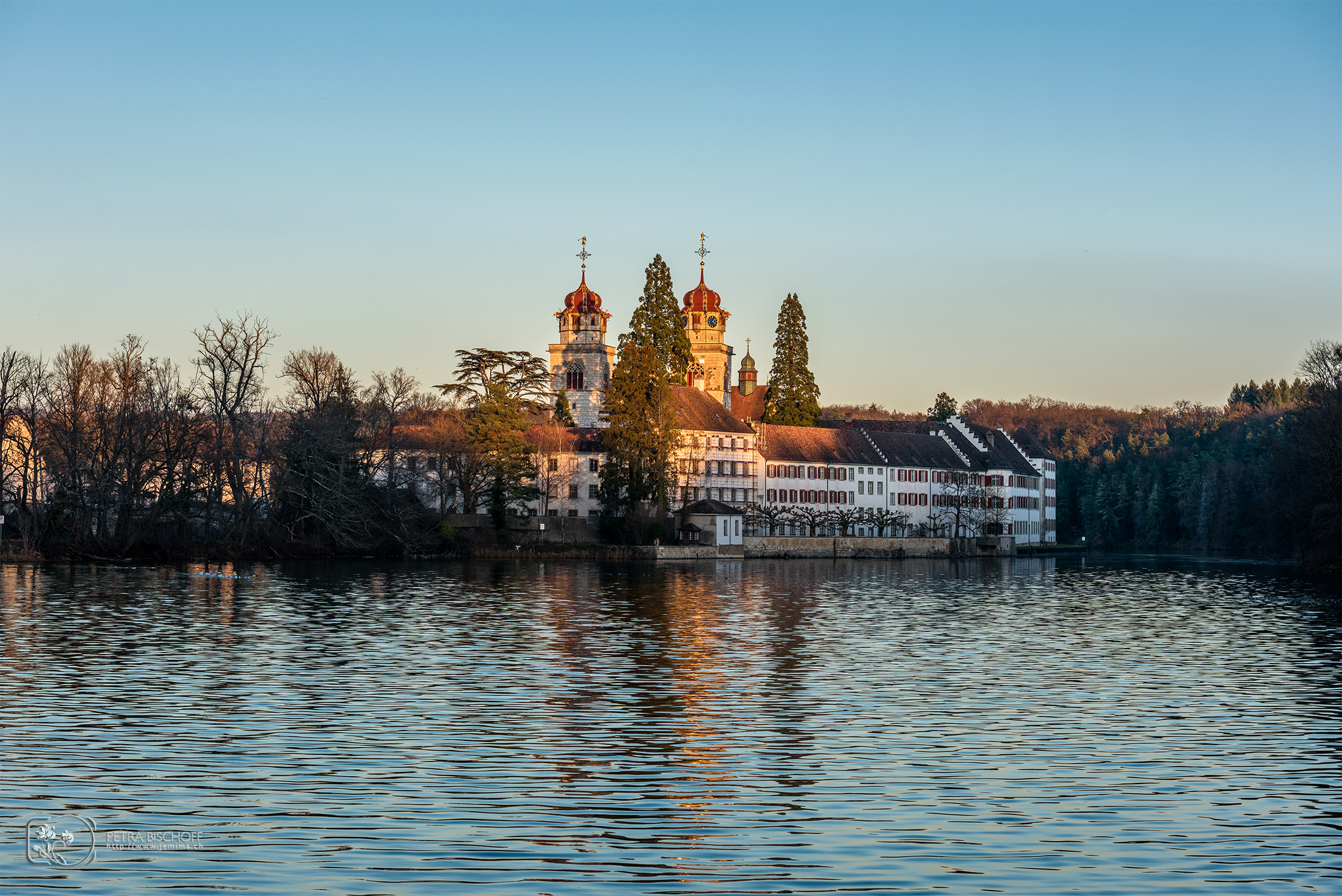 &copy; Petra Bischoff