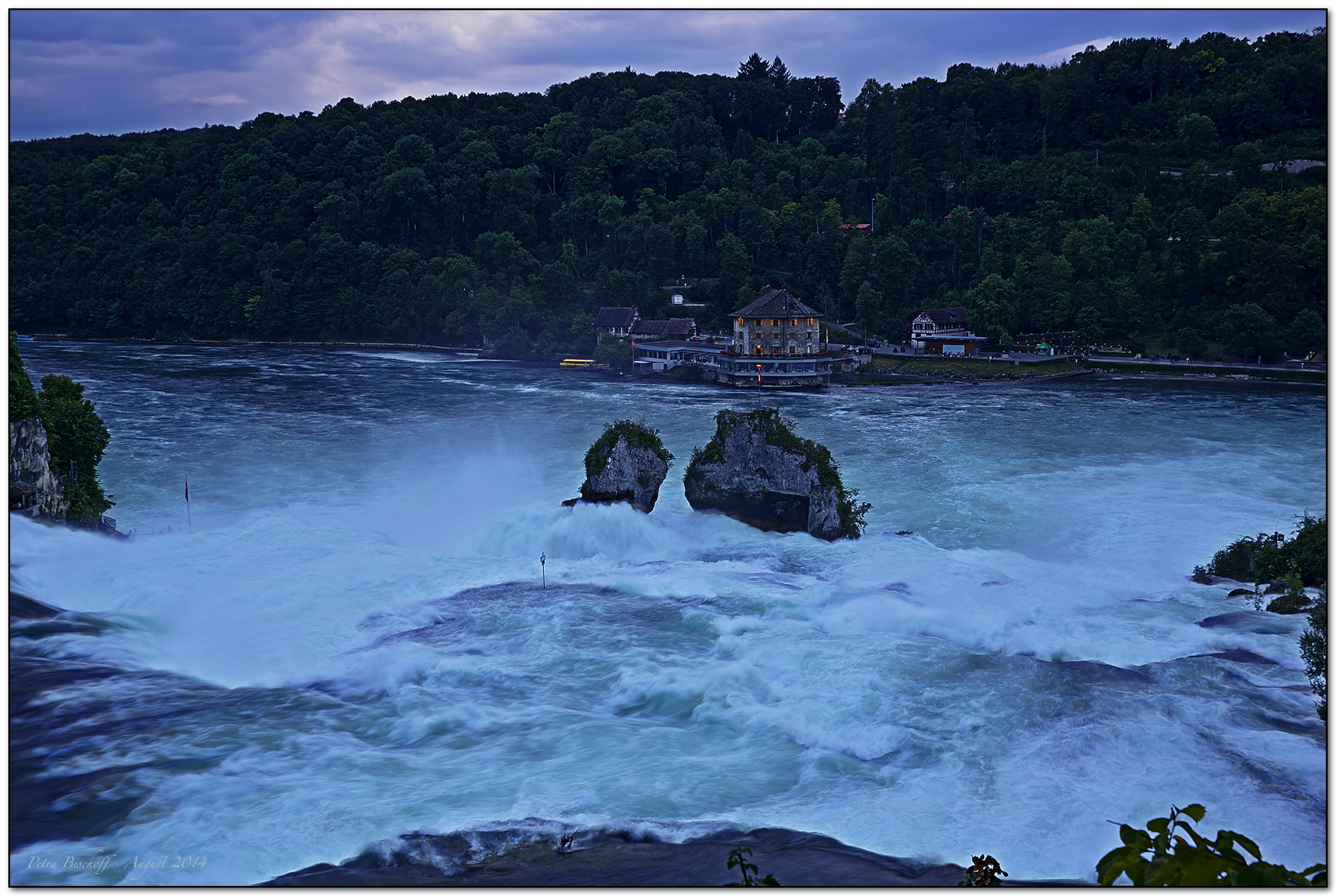 &copy; Petra Bischoff