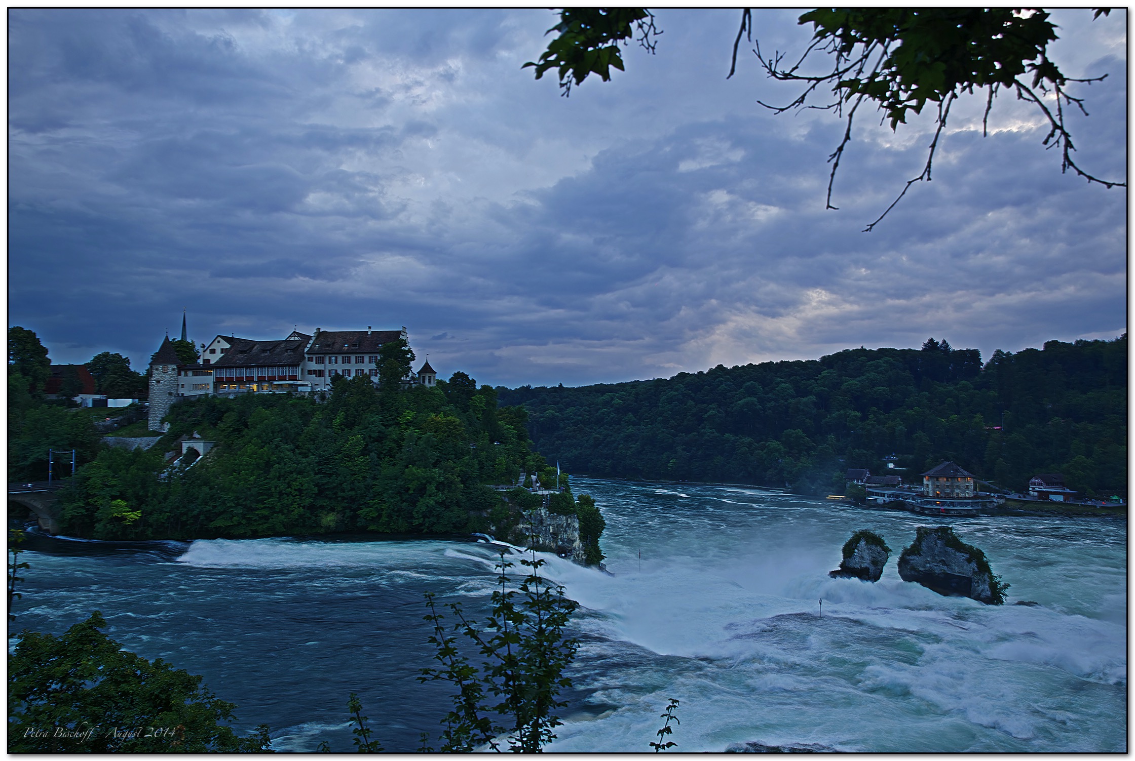 &copy; Petra Bischoff