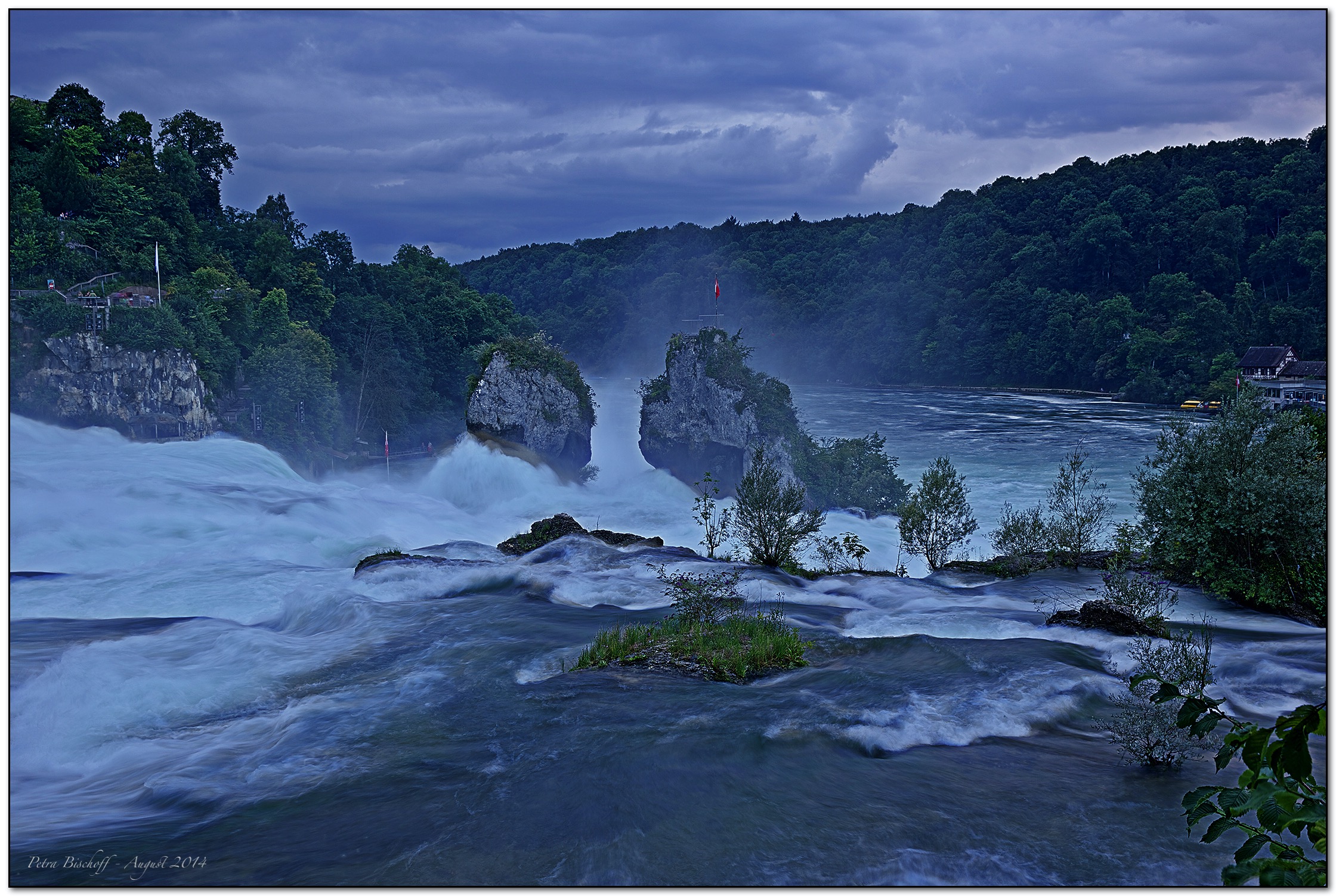 &copy; Petra Bischoff