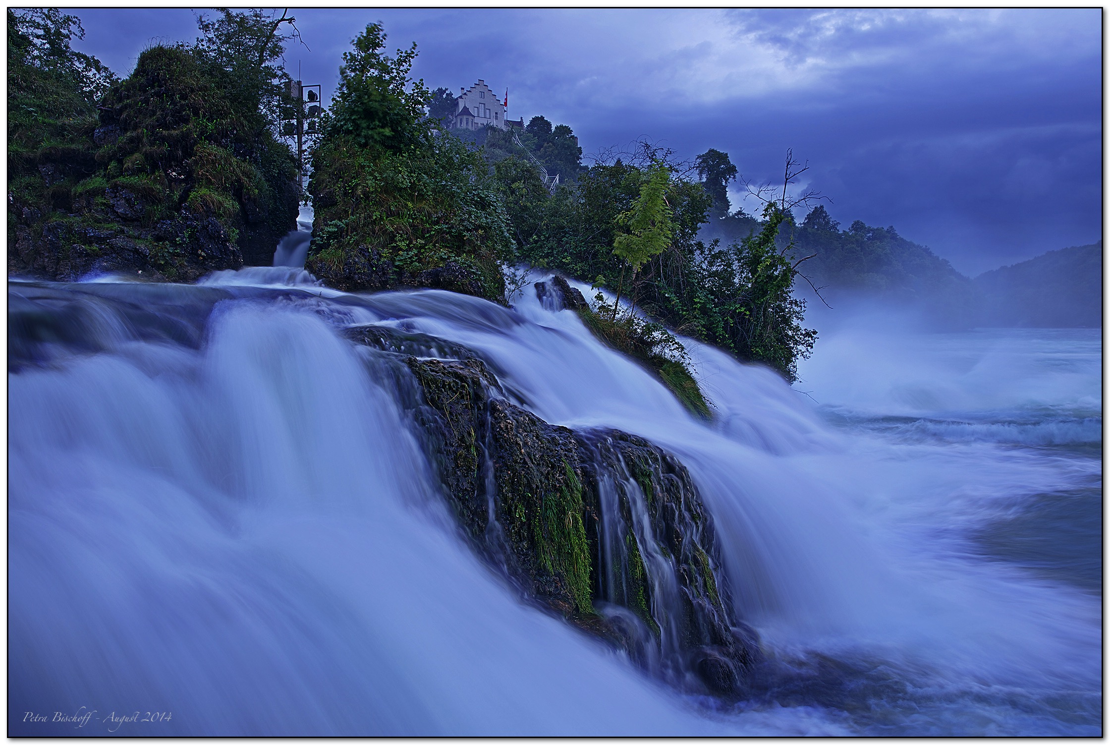 &copy; Petra Bischoff