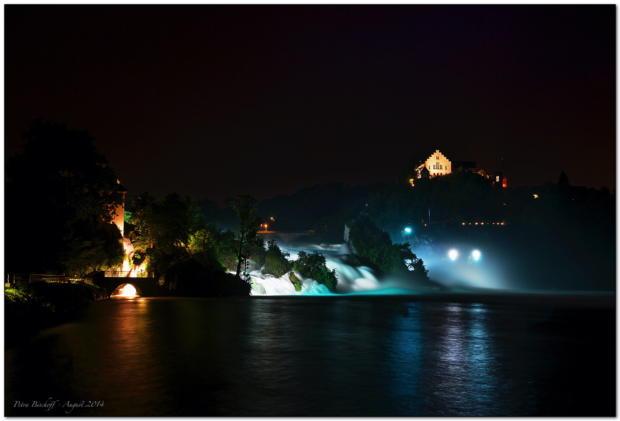 &copy; Petra Bischoff