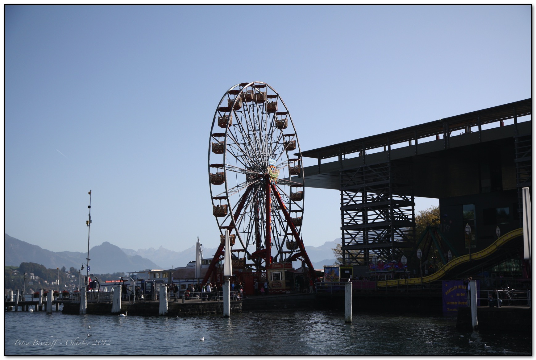 &copy; Petra Bischoff